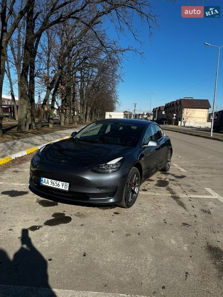 Седан Tesla Model 3 2018 в Петропавловской Борщаговке фото 5 Седан Tesla Model 3 2018 в Петропавловской Борщаговке