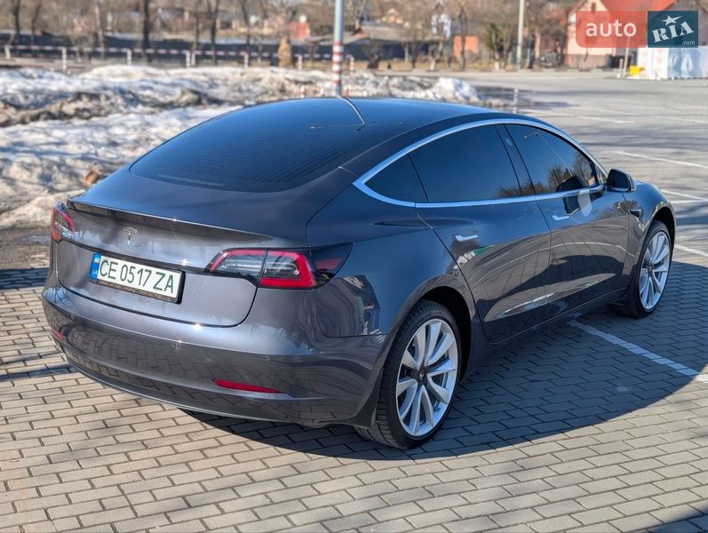 Седан Tesla Model 3 2019 в Коломые