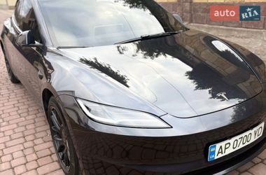 Седан Tesla Model 3 2024 в Запорожье