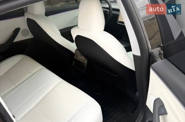 Седан Tesla Model 3 2024 в Запорожье
