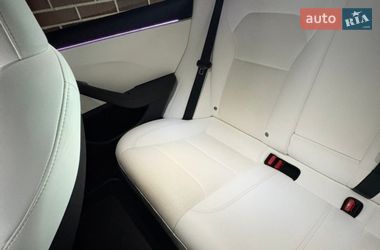 Седан Tesla Model 3 2024 в Запорожье