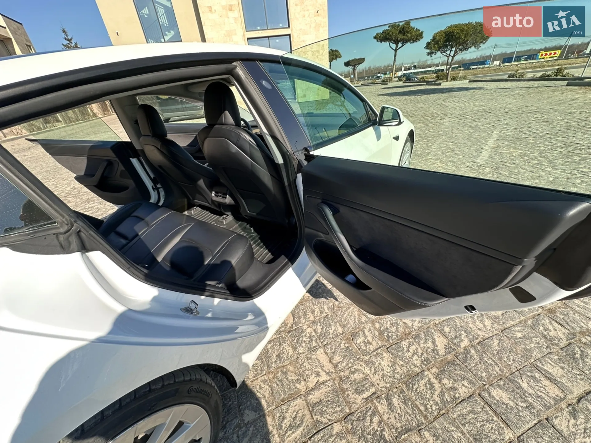 2020 Tesla Model 3 - мініатюра 43