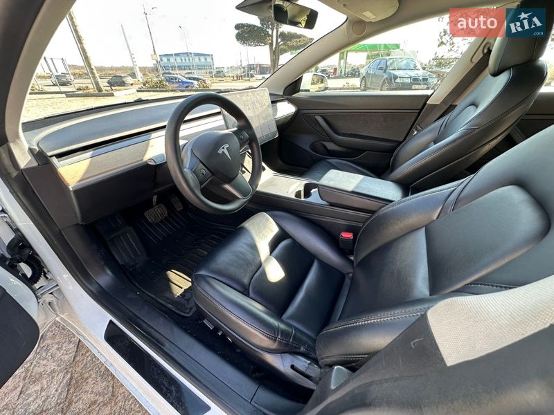 Седан Tesla Model 3 2020 в Львове фото 52 Седан Tesla Model 3 2020 в Львове