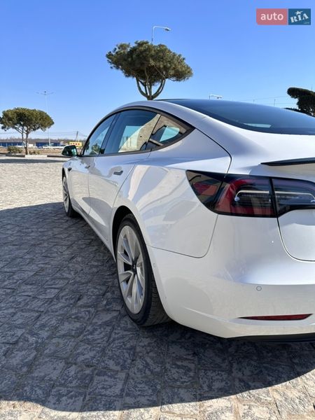 Седан Tesla Model 3 2020 в Львове фото 62 Седан Tesla Model 3 2020 в Львове