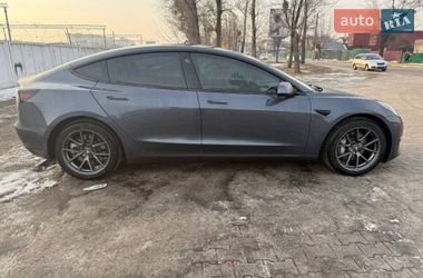 Седан Tesla Model 3 2021 в Ирпене