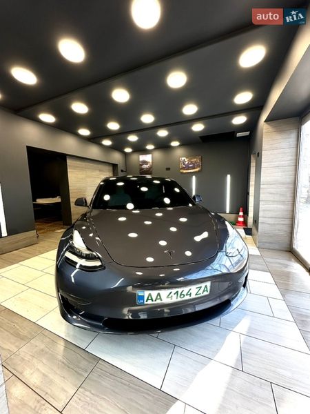 2018 Tesla Tesla, VIN 5YJ3E1EB5JF079182:plate — фото 1 (autoria)