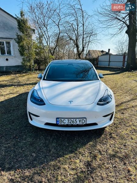 Седан Tesla Model 3 2022 в Львове фото 18 Седан Tesla Model 3 2022 в Львове