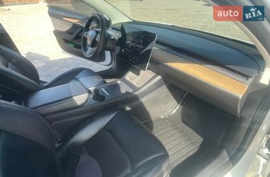 Седан Tesla Model 3 2022 в Ивано-Франковске