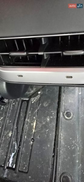 Седан Tesla Model 3 2018 в Харкові