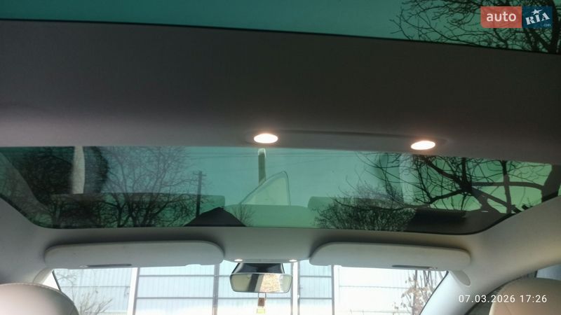 Седан Tesla Model 3 2021 в Вінниці