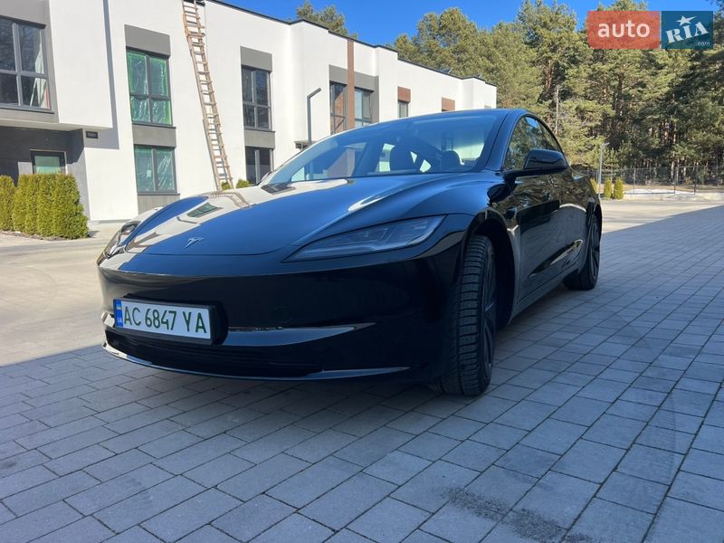 Седан Tesla Model 3 2024 в Ковелі