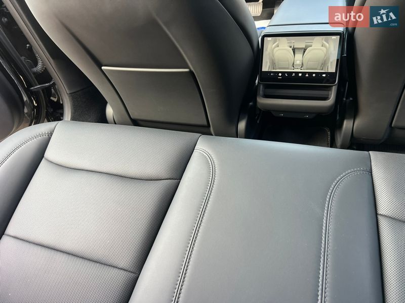 Седан Tesla Model 3 2024 в Ковелі