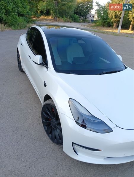 Седан Tesla Model 3 2022 в Кривому Розі фото 21 Седан Tesla Model 3 2022 в Кривому Розі