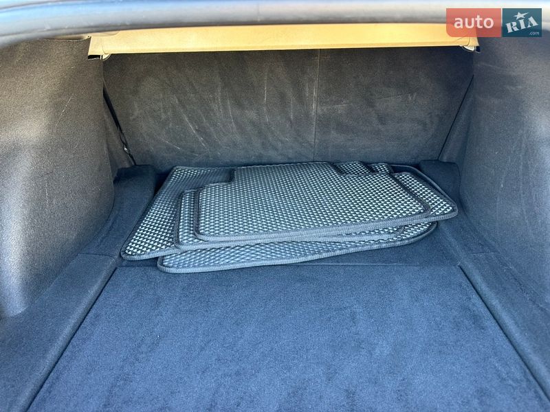 Седан Tesla Model 3 2019 в Києві