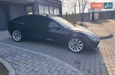 Седан Tesla Model 3 2020 в Ивано-Франковске