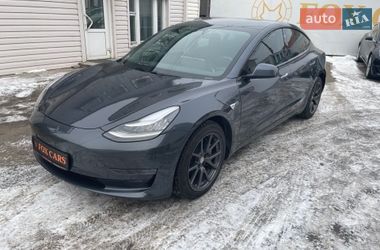 Седан Tesla Model 3 2018 в Киеве