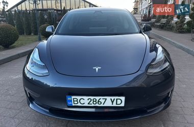 Седан Tesla Model 3 2022 в Стрые