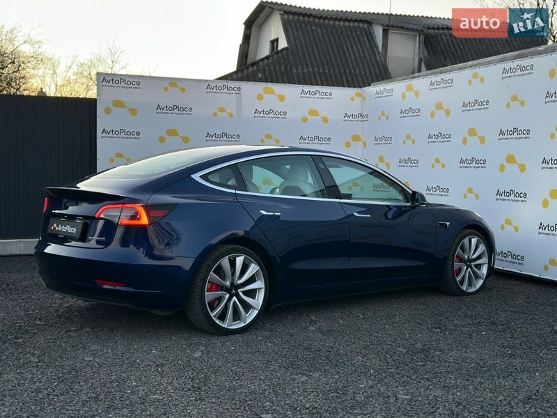 Седан Tesla Model 3 2019 в Луцке фото 12 Седан Tesla Model 3 2019 в Луцке