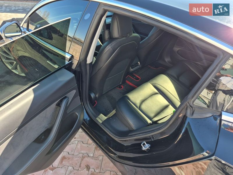 Седан Tesla Model 3 2019 в Буче фото 9 Седан Tesla Model 3 2019 в Буче