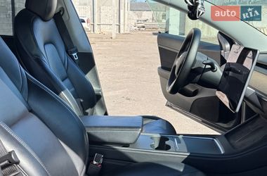 Седан Tesla Model 3 2020 в Кременчуге