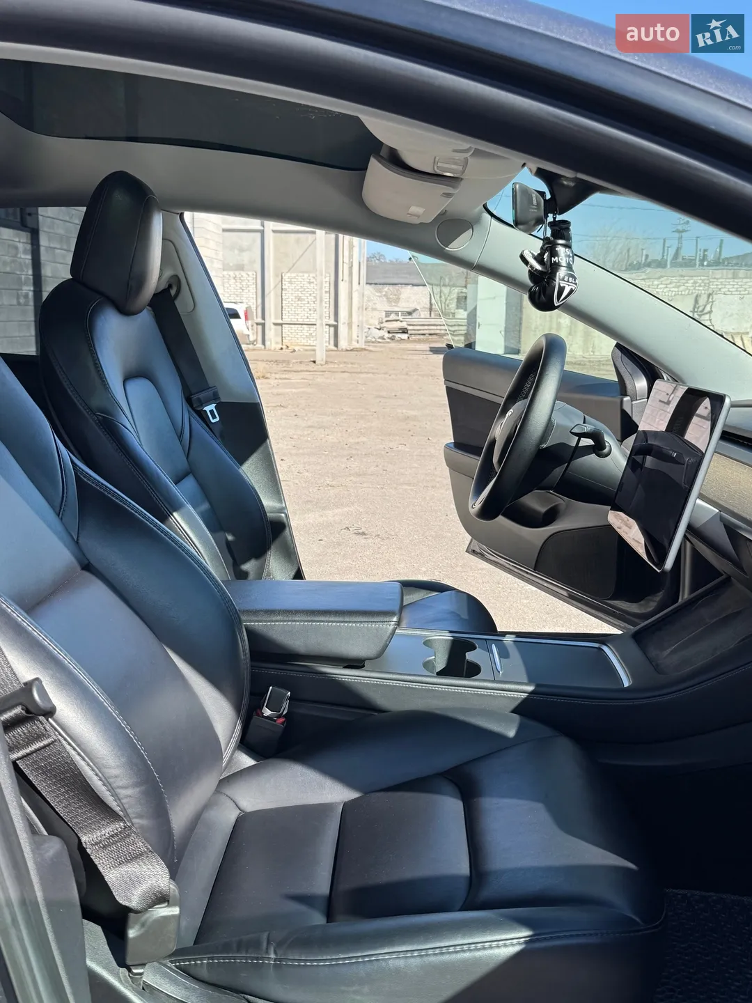 2020 Tesla Model 3 - мініатюра 11
