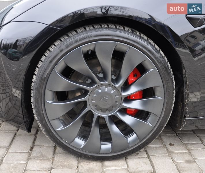 Седан Tesla Model 3 2021 в Одессе