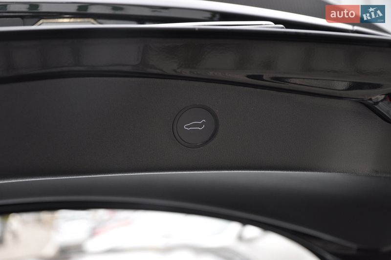 Седан Tesla Model 3 2021 в Одессе