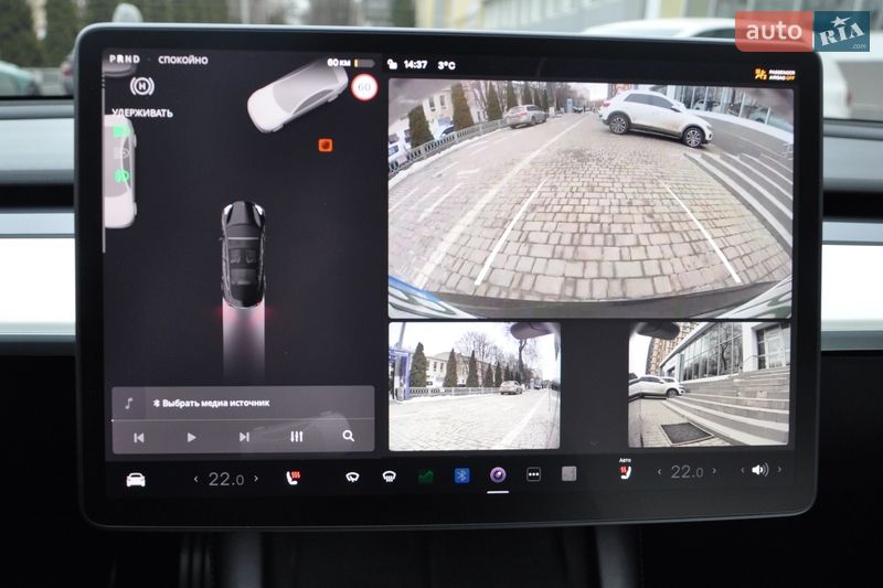 Седан Tesla Model 3 2021 в Одессе