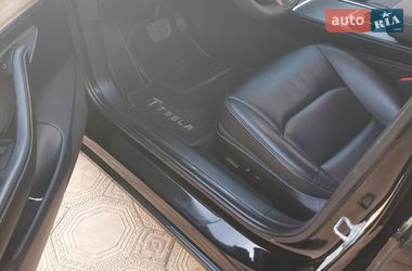 Седан Tesla Model 3 2021 в Одессе