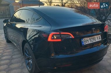 Седан Tesla Model 3 2021 в Одессе