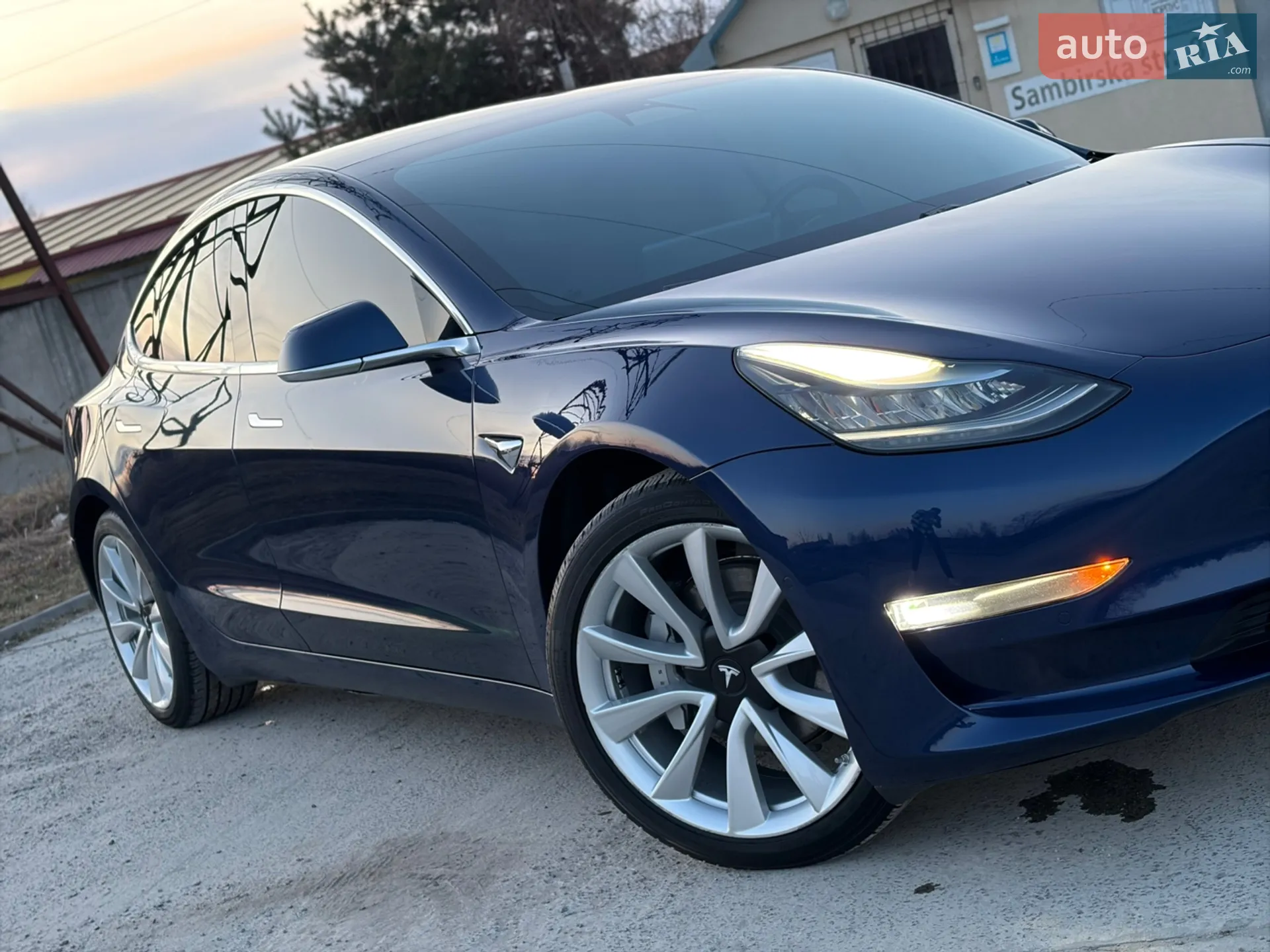 2018 Tesla Model 3 - мініатюра 5
