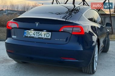 Седан Tesla Model 3 2018 в Дрогобыче