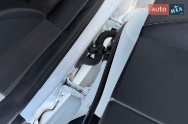 Седан Tesla Model 3 2021 в Коломые