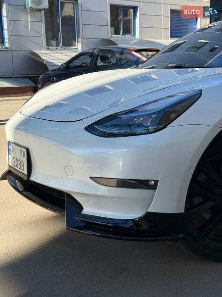 Седан Tesla Model 3 2021 в Полтаве