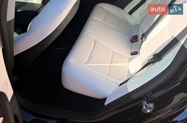 Седан Tesla Model 3 2025 в Харькове