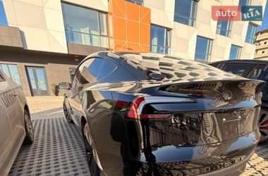 Седан Tesla Model 3 2025 в Харькове