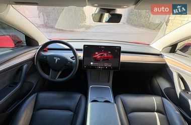 Седан Tesla Model 3 2022 в Дніпрі