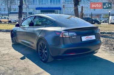 Седан Tesla Model 3 2019 в Киеве