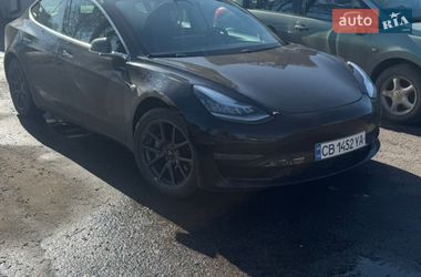 Седан Tesla Model 3 2018 в Чернігові