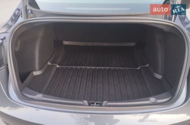 Седан Tesla Model 3 2023 в Одессе