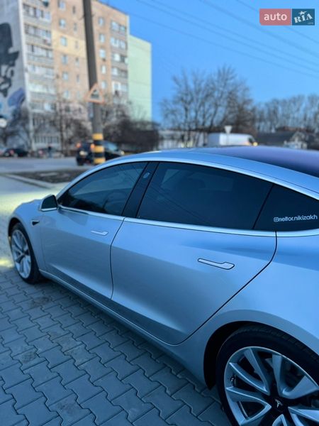 Седан Tesla Model 3 2018 в Каменец-Подольском
