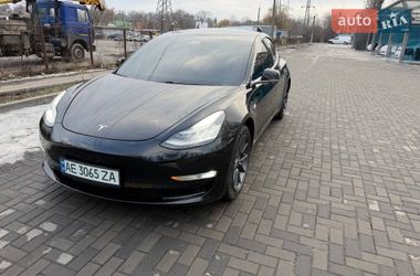 Седан Tesla Model 3 2019 в Днепре
