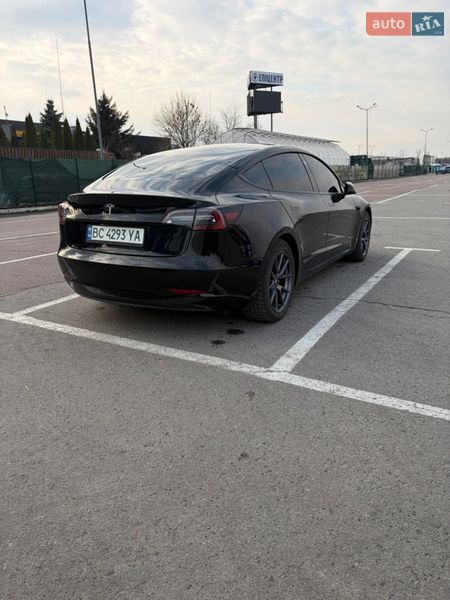 Седан Tesla Model 3 2021 в Львове фото 8 Седан Tesla Model 3 2021 в Львове