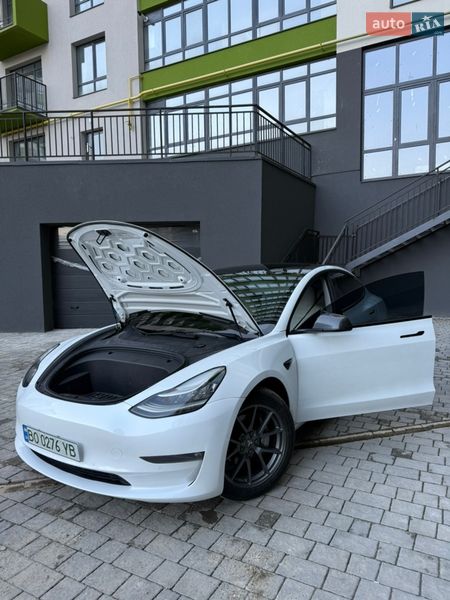 Седан Tesla Model 3 2022 в Ивано-Франковске фото 11 Седан Tesla Model 3 2022 в Ивано-Франковске