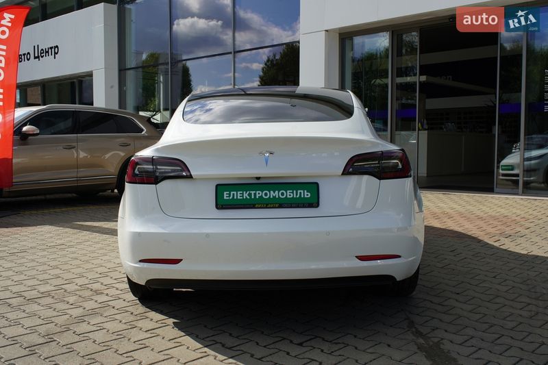 Седан Tesla Model 3 2022 в Житомирі фото 7 Седан Tesla Model 3 2022 в Житомирі