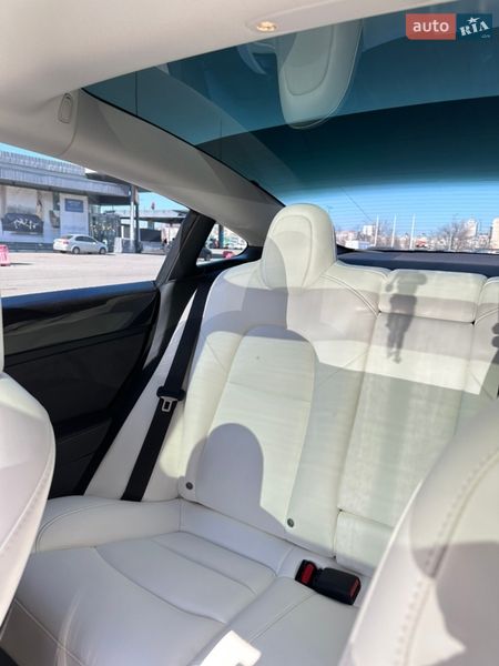 Седан Tesla Model 3 2023 в Києві фото 13 Седан Tesla Model 3 2023 в Києві