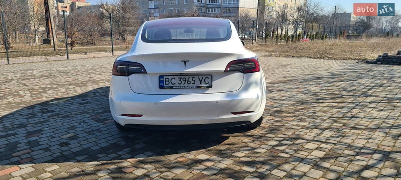 Седан Tesla Model 3 2017 в Нововолинську фото 15 Седан Tesla Model 3 2017 в Нововолинську