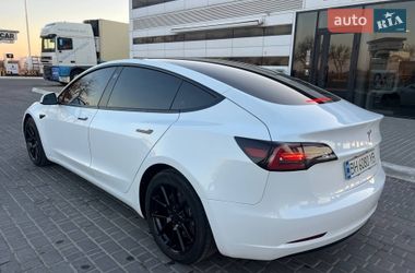 Седан Tesla Model 3 2022 в Одессе
