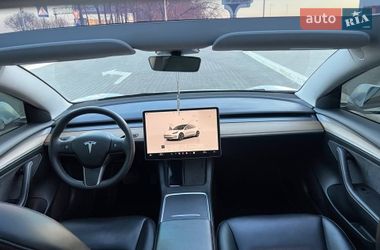 Седан Tesla Model 3 2022 в Одессе