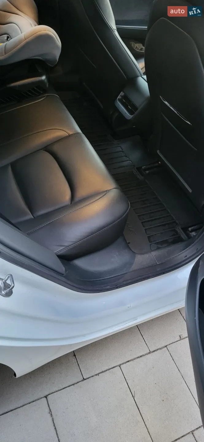 2022 Tesla Model 3 - мініатюра 19